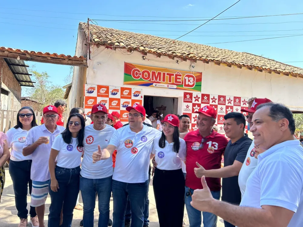 Andressa Leal reúne apoiadores ao lado de Rafael Fonteles em Caraúbas do Piauí