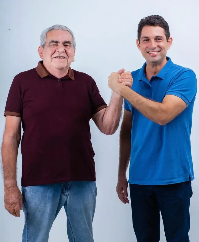 Candidato a prefeito Zé Hamilton e o vice Ricardo Veras